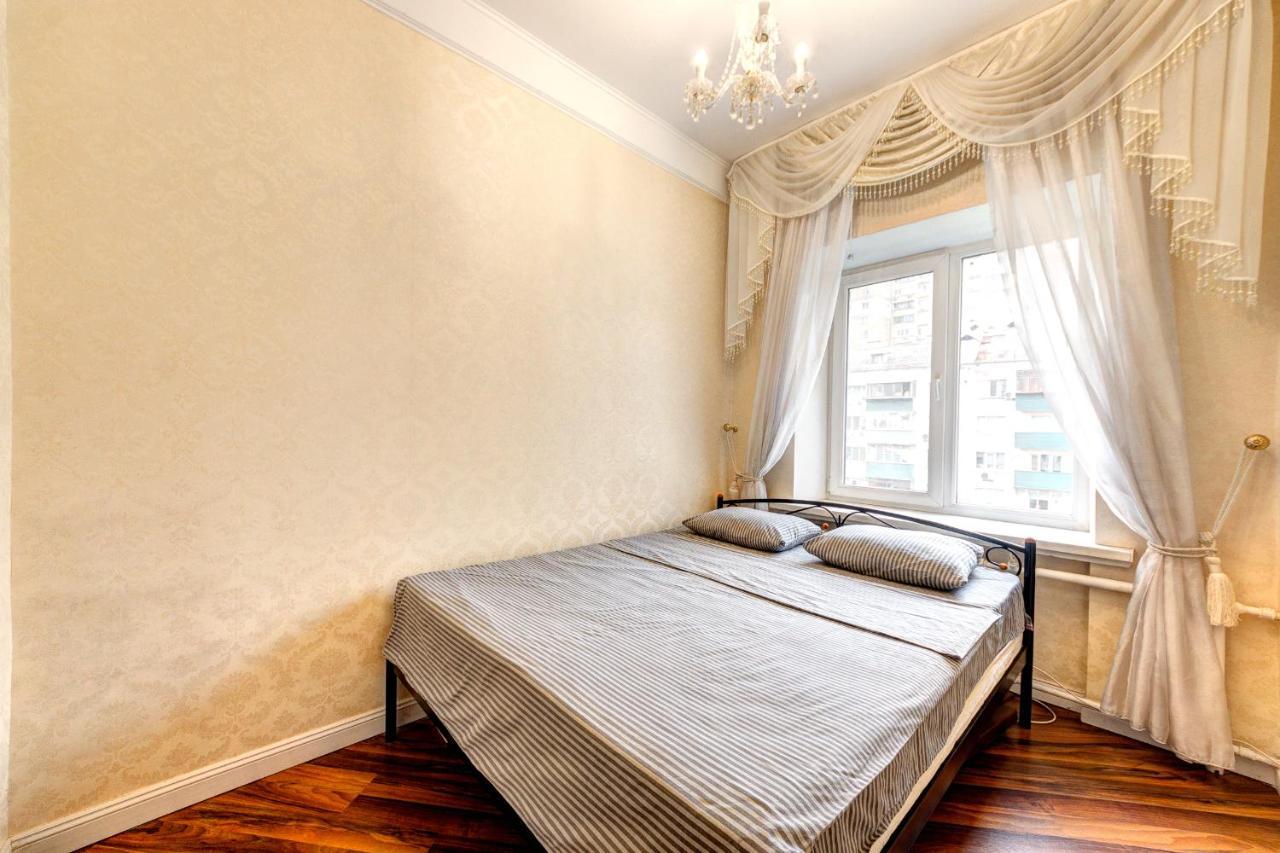 Apartments With 3 Rooms Near Palace Ukraine Киев Экстерьер фото